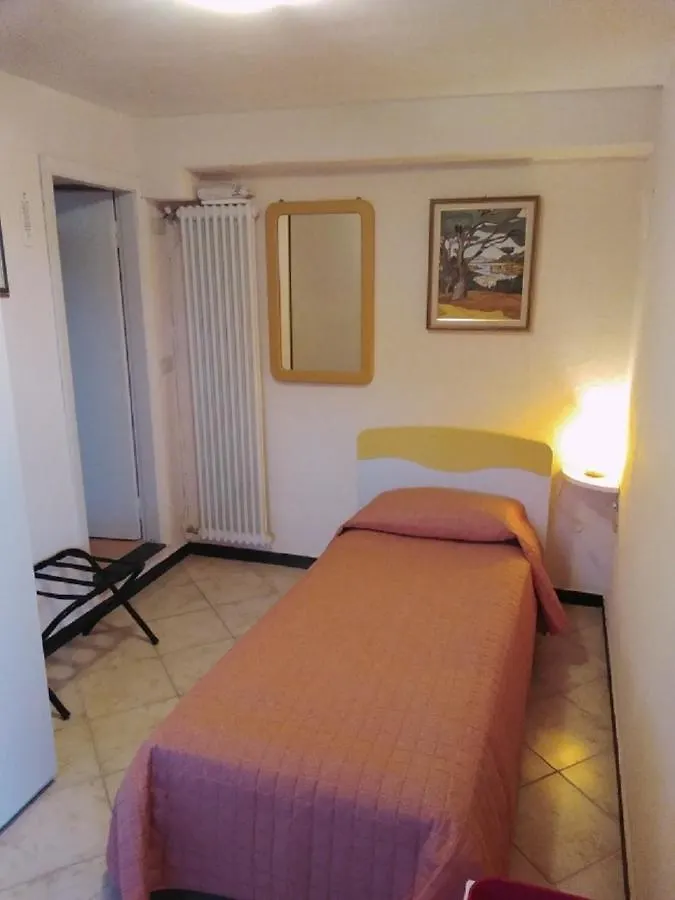 Villa Mimosa Splendida Vista Mare 博纳索拉